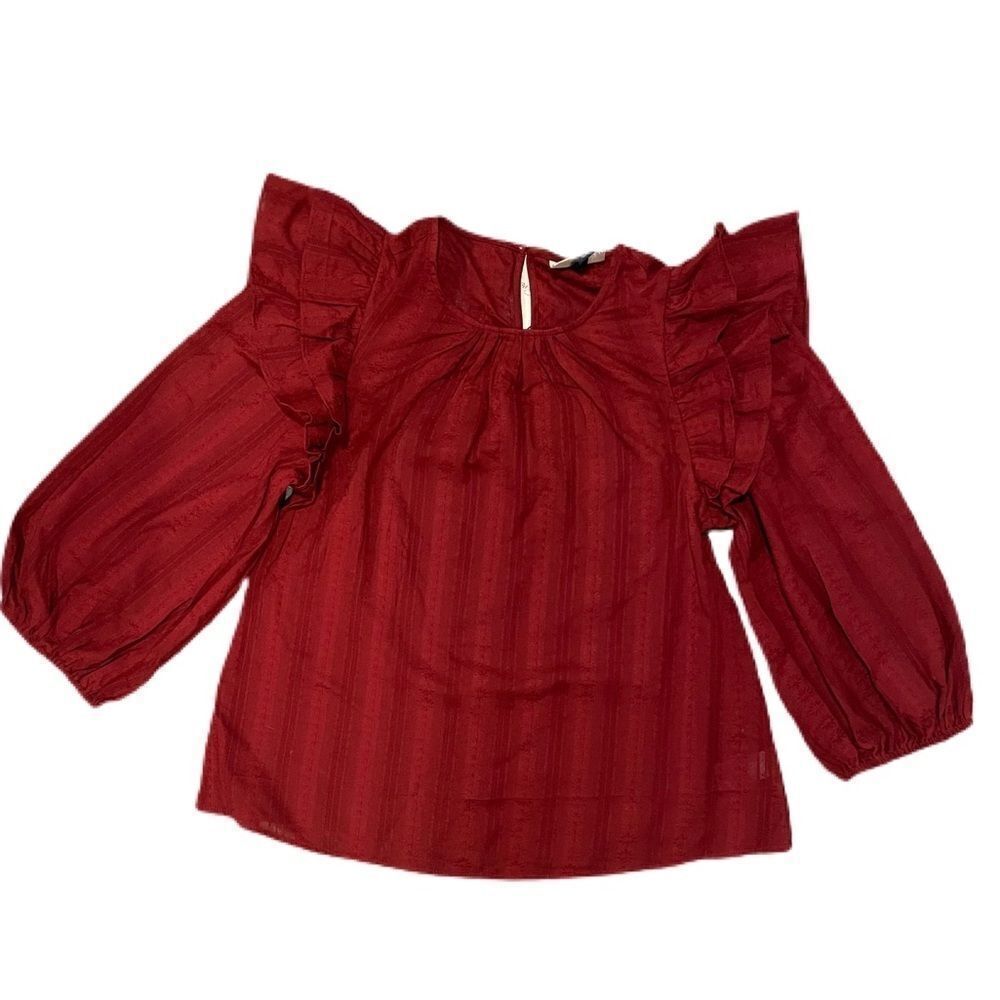 Universal
Thread Blouse 
